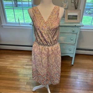 Very pretty lightweight multicolor Joe Fresh sundress. Size SP. sleeveless. C4